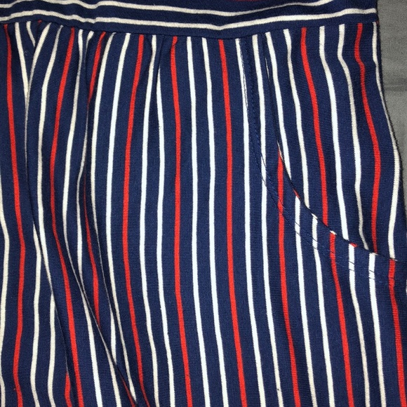 Comfy dress with sleeves and pockets - Picture 2 of 3